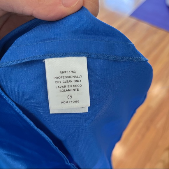 Laundry Maxi Gown - Picture 7 of 8